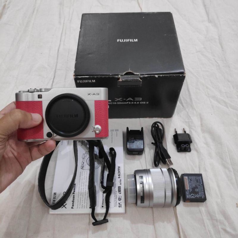 Fujifilm XA-3 (BEKAS)