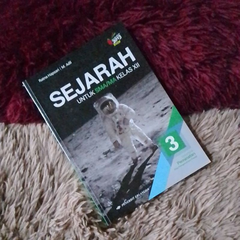 SEJARAH UNTUK SMA/MA KELAS XII