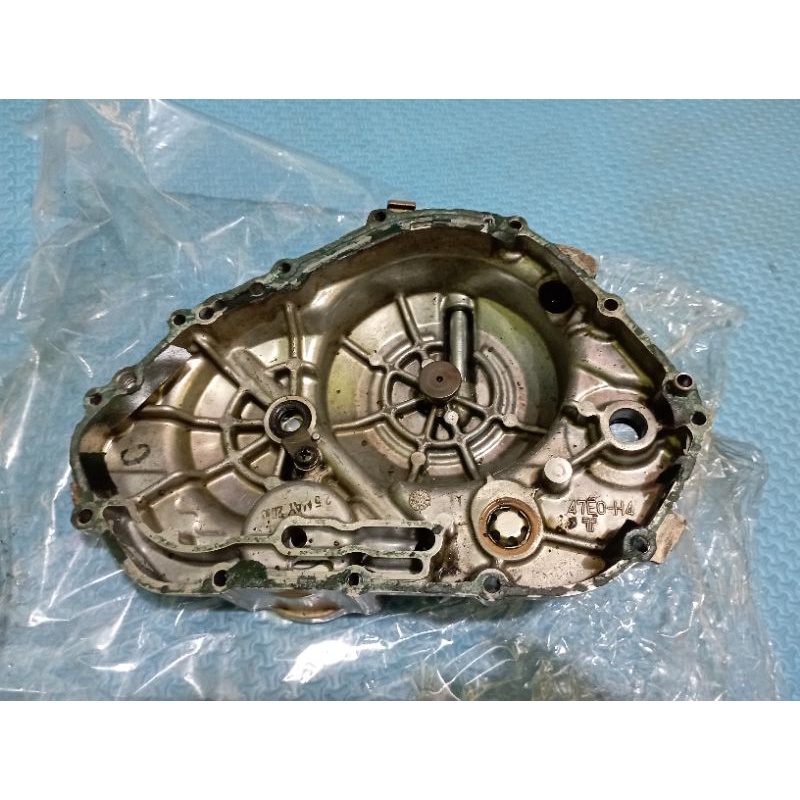 BLOCK BLOK KOPLING KANAN KUMPLIT STUT ASSY SATRIA FU 150 ORI