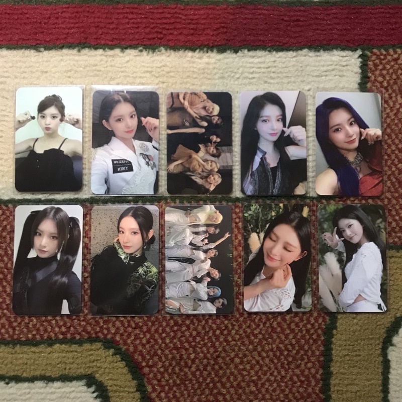 everglow yiren photocard hush adios reminiscene -77.82x-78.29 ladida last melody pc e:u sihyeon mia 