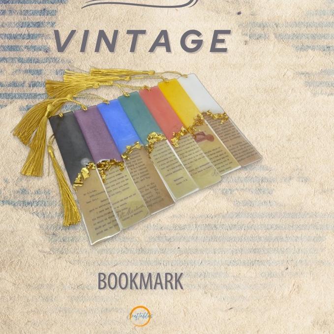 

Model Baru VINTAGE Edition Resin Bookmark | Pembatas Buku | Souvenir | Hampers**