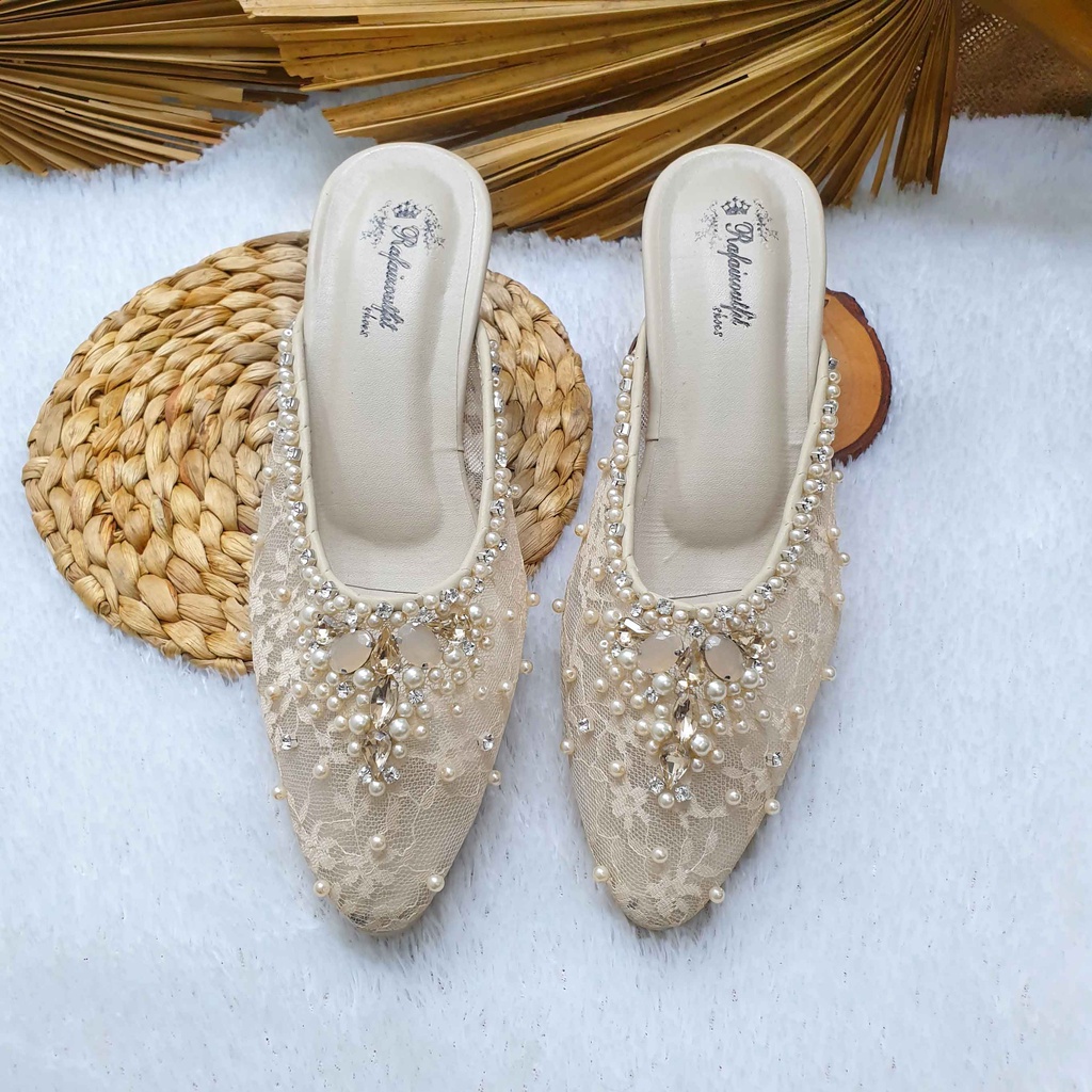 sepatu wedding pesta cantik Diandra cream  hak 5cm runcing