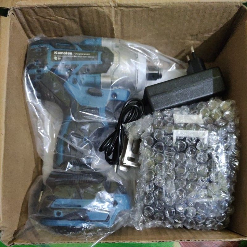 Kamolee Wrench DTW285