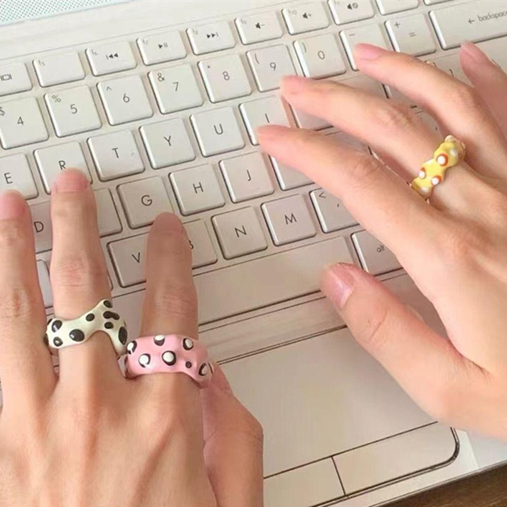 Mxbeauty Cincin Wanita Halus Dapat Disesuaikan Sederhana Y2K Stripe Niche Desain Proses Tetesan Minyak Ins Gaya Polkadot Gaya Korea Ring