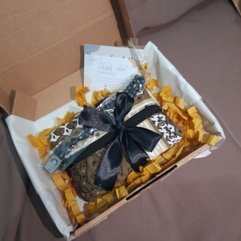 

Hampers Ibadah mini, cocok untuk bingkisan atau souvenir