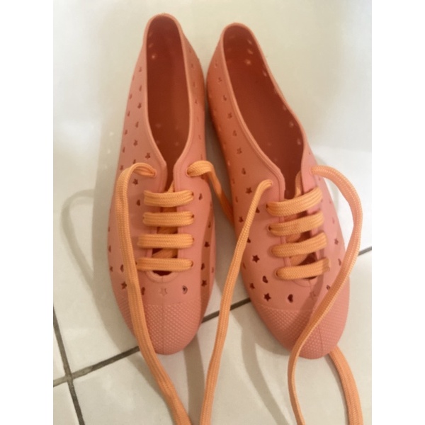 preloved sepatu bata