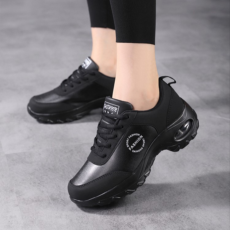 Sepatu Perempuan Hitam Polos Fashion Sneaker Hitam Pink Wanita Santai Import Sneakers Shoes Cewek Trendy SP-230