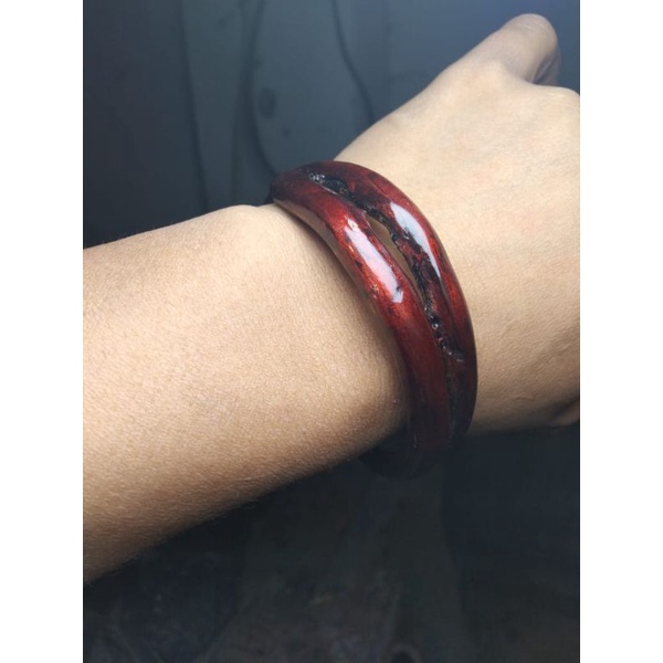 gelang akar bahar tali arus merah