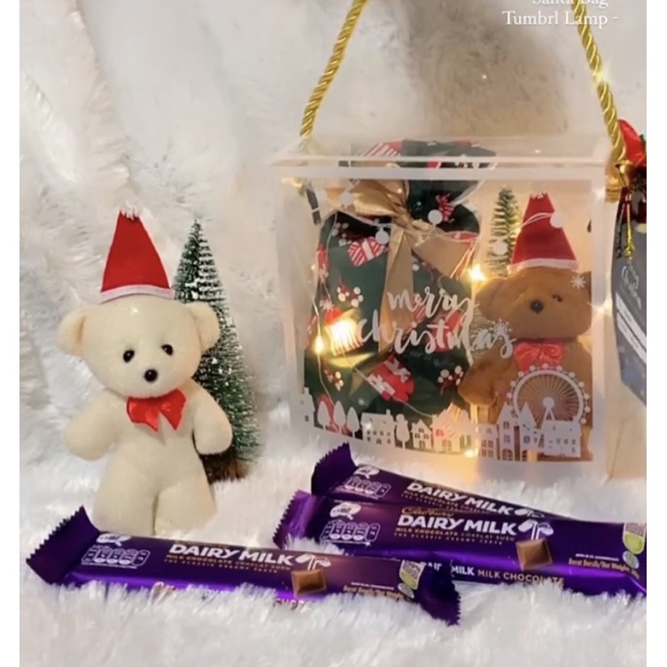 

HAMPERS NATAL Ready Stock siap kirim gosend / Kado Natal / Merry Christmas Hampers / Hadiah Natal / Hadiah Tahun Baru / New Year