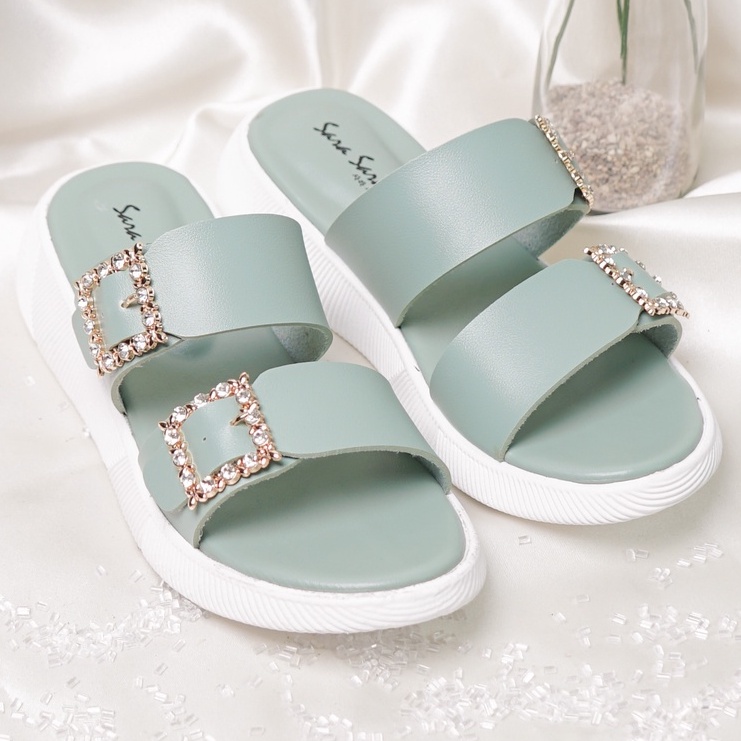 SARASARA YUK - Sandal Wanita Slop Casual Model Birken Sol Puyuh SARA SARA JOA ALL COLOR Sendal Cewek Kulit Santai Strap Gesper dua Empuk Size 36 37 38 39 40 Warna Green Sage Hijau Selop Anti Slip Premium Original Terbaru Shoes ORI Mall Official Store