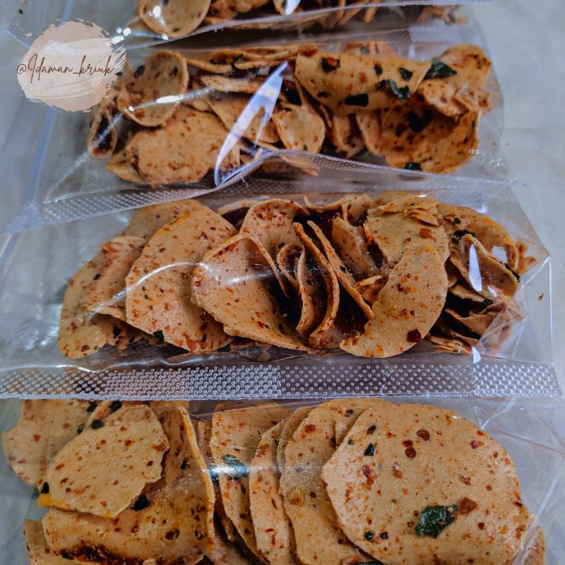 

KRIPIK BASRENG PEDAS DAUN JERUK 30g /Murah/mantap