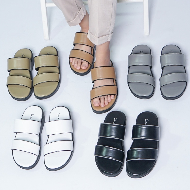 SARASARA YUK - Sandal Wanita Wedges SARA SARA KITTA Sendal Cewek Platform Wegdes Hak Tinggi 4cm Model Silang 2 Size 35 36 37 38 39 40 Pergi Jalan Santai Rumah Slop Warna  Grey Abu Selop Premium Kekinian Terbaru Shoes ORI Mall Official Store