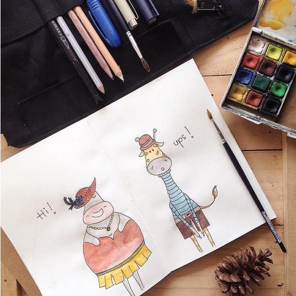 

Roll Up Pencil Case Black Edition