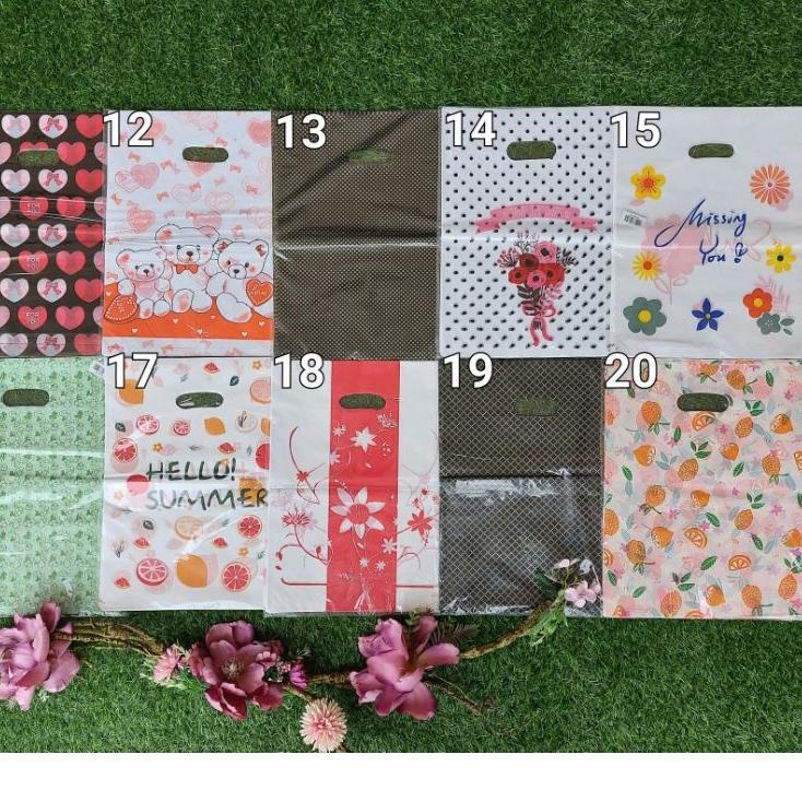 

ツ ❤TER❤30x40cmKantong kresek plong motif olshop online shop 30x40 . Kresek baju distro . kantung olshop Berkualitas