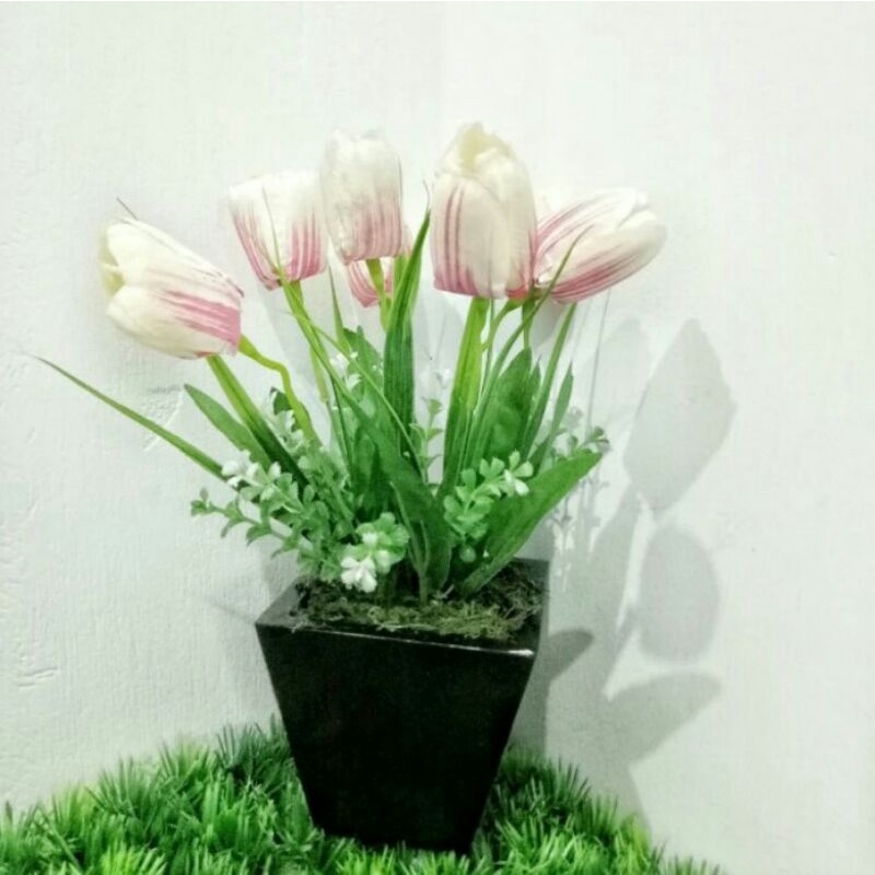 Bunga hias plastik bunga tulip pot kayu bunga artificial dekorasi bunga palsu