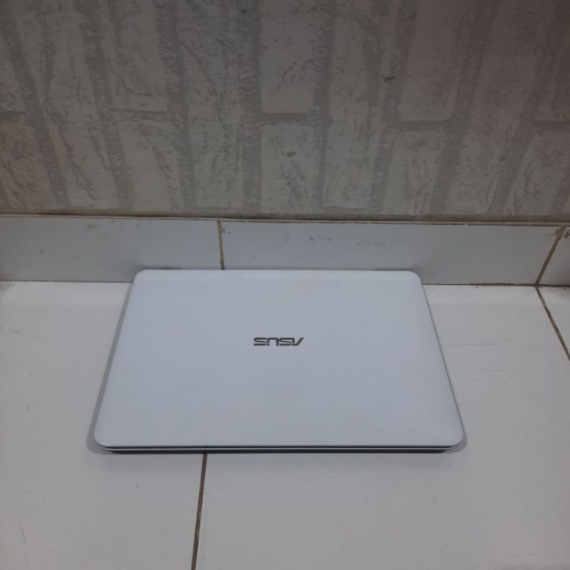 Laptop Asus X455WA Amd E1-6010 Vga Amd Radeon R2 Graphic Layar 14 inch Windows 10 Gaming editing desain