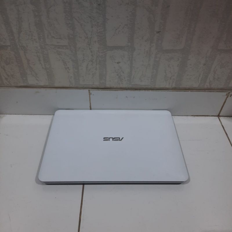 Laptop Asus X455WA Amd E1-6010 Vga Amd Radeon R2 Graphic Layar 14 inch Windows 10 Gaming editing desain