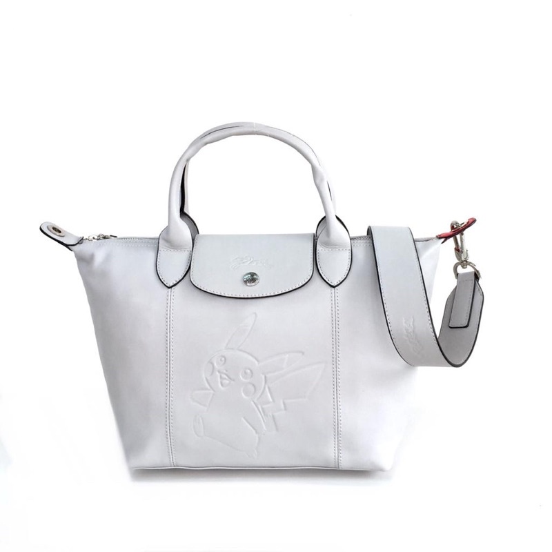 Cuir X Pokemon Collection