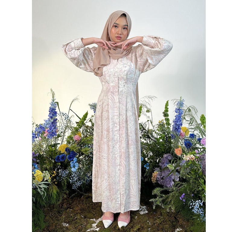 BLOOMING DRESS hijab non hijab flower flowy by Vanesha Wear