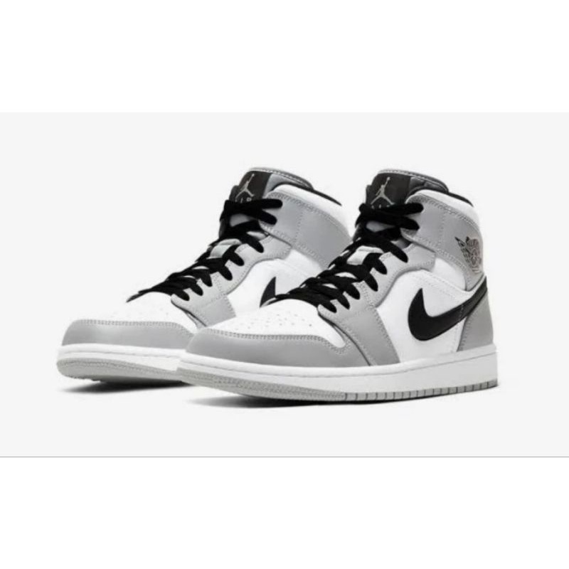 Air Jordan 1 Mid Smoke Grey