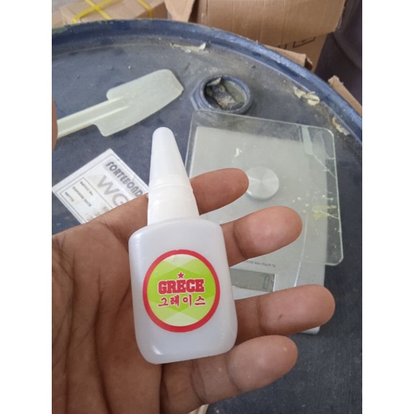 

lem alteco lem super glue botol bulet grace -+25 ml