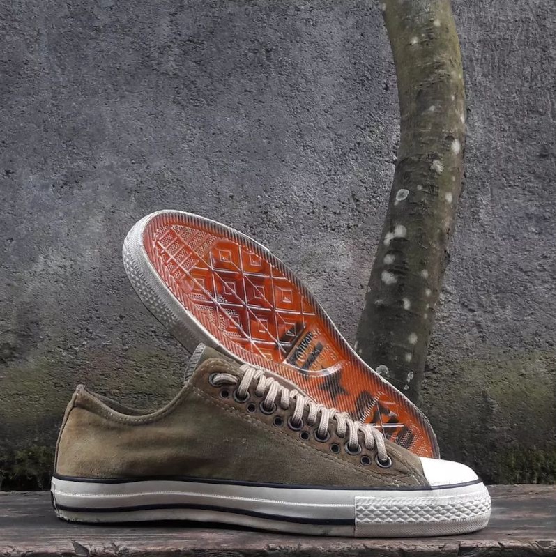 Converse x john varvatos multi eyelet low (sz 42) ori 100%