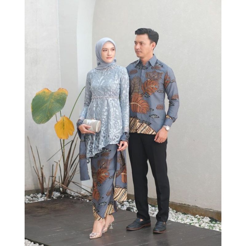 BATIK OFFICIAL - Kebaya Couple Modern Kebaya Wisuda Set Tunik Lamaran Tunangan Batik Baju Couple Kondangan Terbaru 2023 Kemeja Pria Lengan Panjang Size M L XL