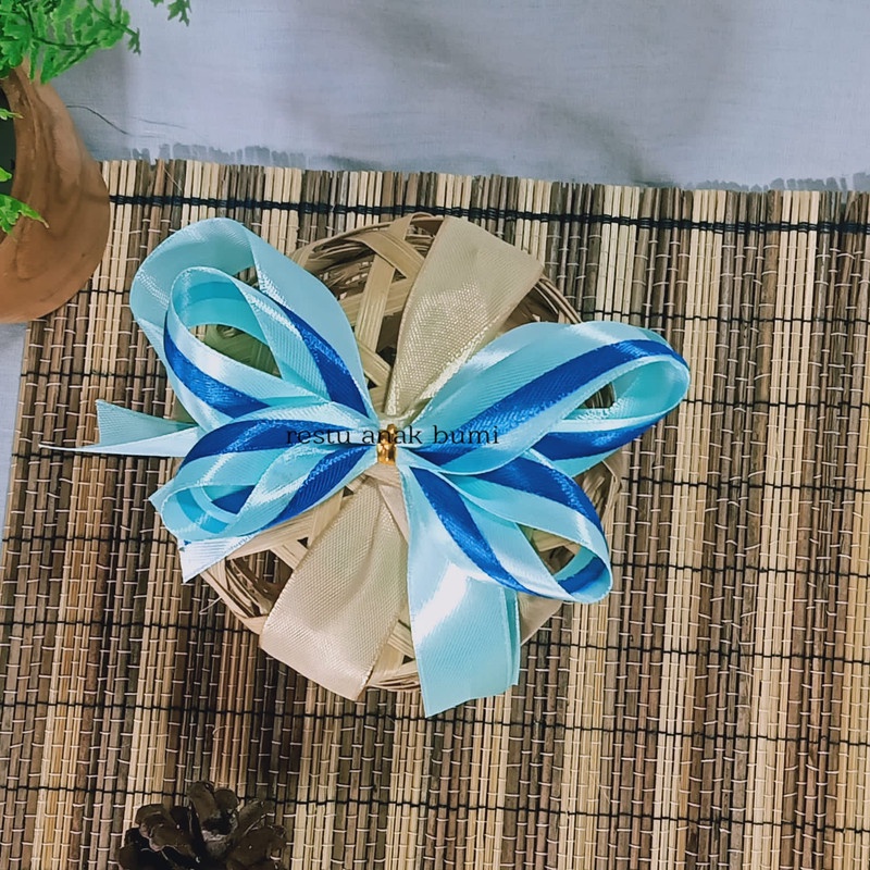 

Omplong Bambu 9cm Cantik/seserahan/hantaran/nikah/makanan/telor asin/snack/sembako/pengajian/pesta/hajatan/hadiah/kado/natal/ulang tahun