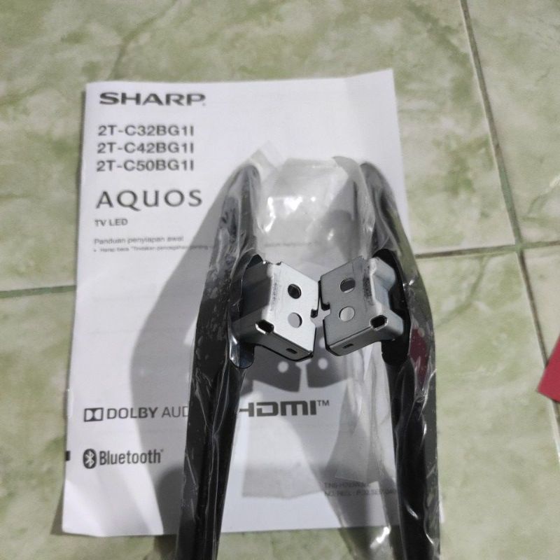 stand duduk/ kaki tv led sharp 32 inch 2T C32BG1I