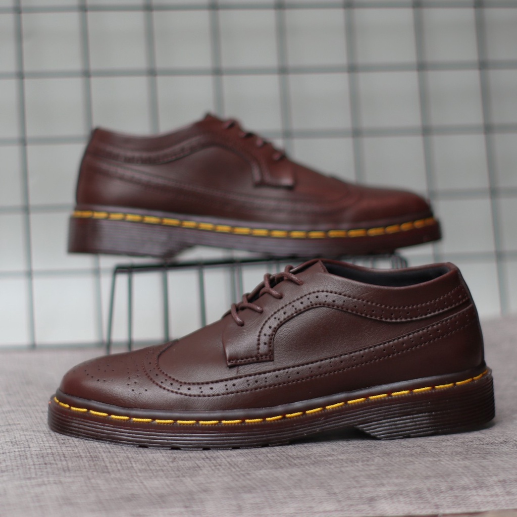 Sepatu Pantofel Formal Docmart Low Boots Kulit Pria Kerja Kantor