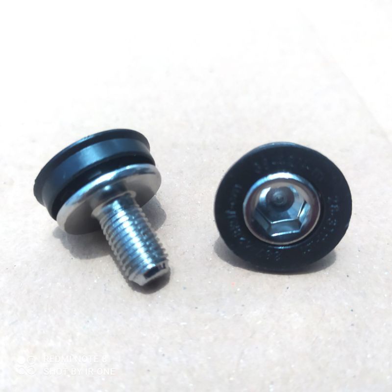 Baut crank bb kotak sepeda mtb dan lainya baut bb kotak model kunci L 2biji