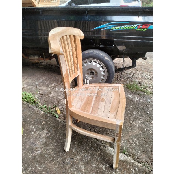 KURSI CAFE , KURSI BANTENG , KURSI MAKAN BELUM TERMASUK ONGKOS KIRIM