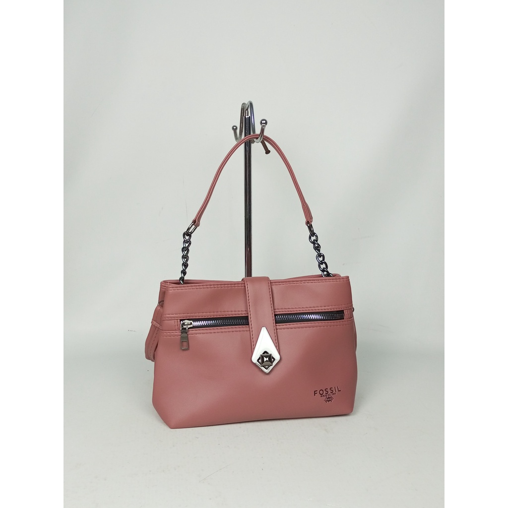Tas Wanita Fashion Import Slingbag Tas Wanita Kekinian Style Korea Tas Pesta Tas Traveling Tas Wanita Murah