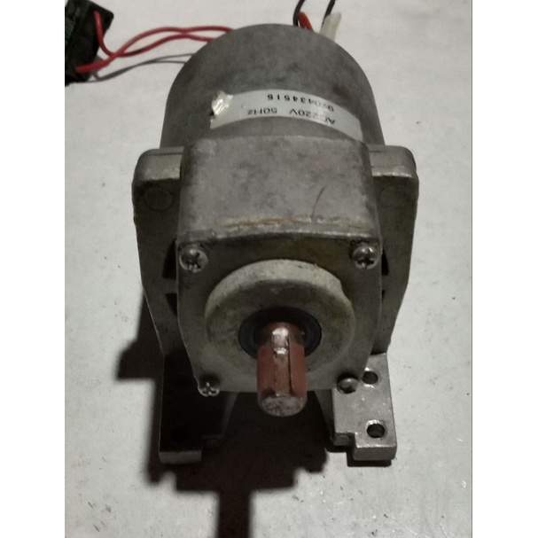 AC MOTOR GEARBOK 220V