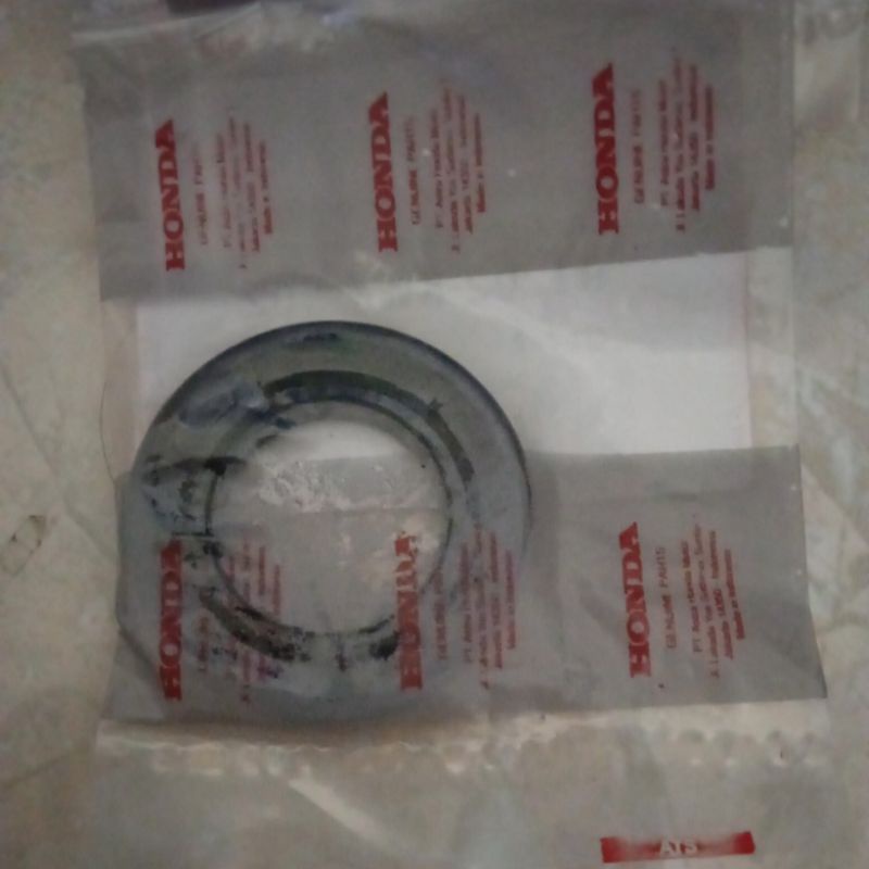 91202 KWN Seal Sil Kruk As  Kiri CVT 26x45x6 PCX Vario 125 150