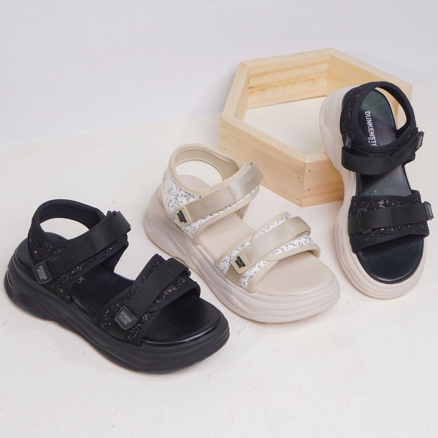 SARASARA YUK - Dunkenstock AGITHA Sepatu Sandal Wanita Size 36 - 40 Sendal Beleza Wedges Model dua Tali Strap Belakang Hak Tinggi 5cm Sandal Gunung Velcro 37 38 39 Warna Hitam Putih Belleza Kekinian Premium Terbaru Shoes Ori Original Mall Official Store