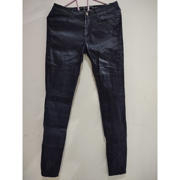celana kulit zara