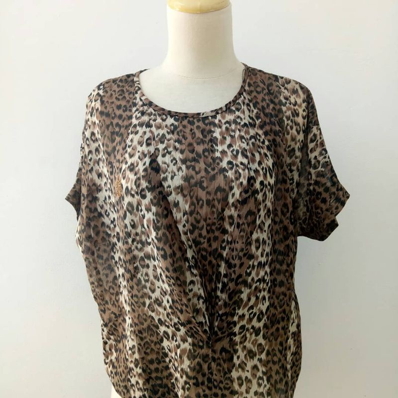 Blouse Leopard Macan Tutul Kancing PRELOVED Bekas Second