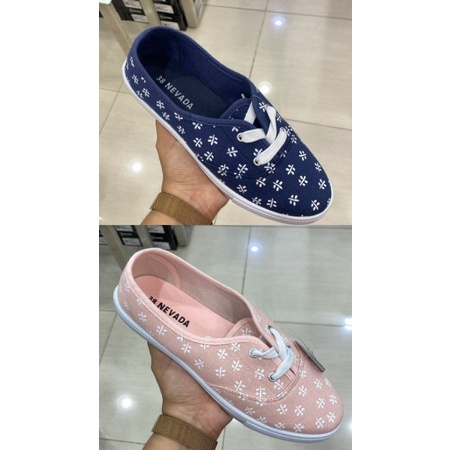 sepatu flat nevada wanita motif lucu dan simple barang dijamin original 100% dari matahari dept stor