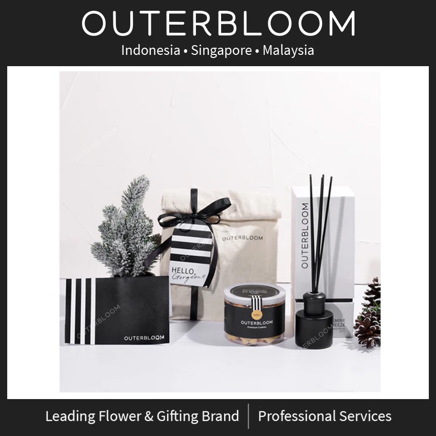 

Hampers Natal - Parcel Natal - Outerbloom Pouch of Happiness