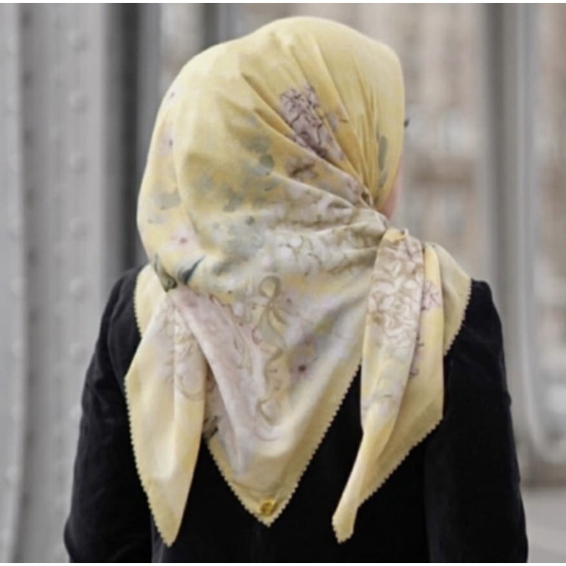 Buttonscarves hydrangea preloved