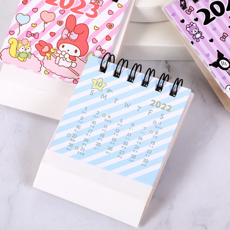 Sanrios My Melody Kuromi Cinnamoroll Desktop Kalender Meja Mini/Kartun Kawaii Rekor Siswa Kalender Tahun Baru2023