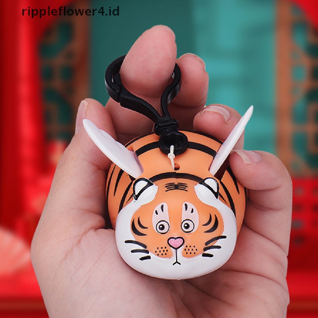 {rippleflower4.id} Kawaii Panda Fat Tiger Panghu More Wings Gantungan Kunci Will Fly Wings Studio Perhiasan Tiger Stretch Liontin Model Figure Anime Hadiah Tahun Baru~