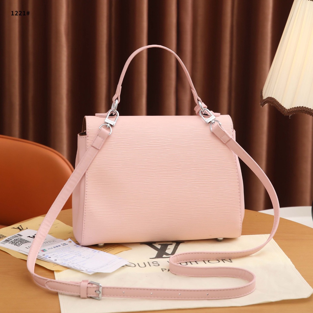 BAG Epi Leather Ballerine Cluny MM Bag 1221