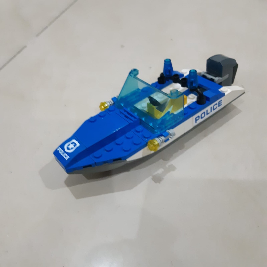 Lego City MOC Speedboat police chase. ori original asli