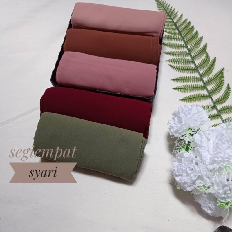 Segi Empat Jumbo // Hijab Syari Ceruty 150 cm x 150 cm