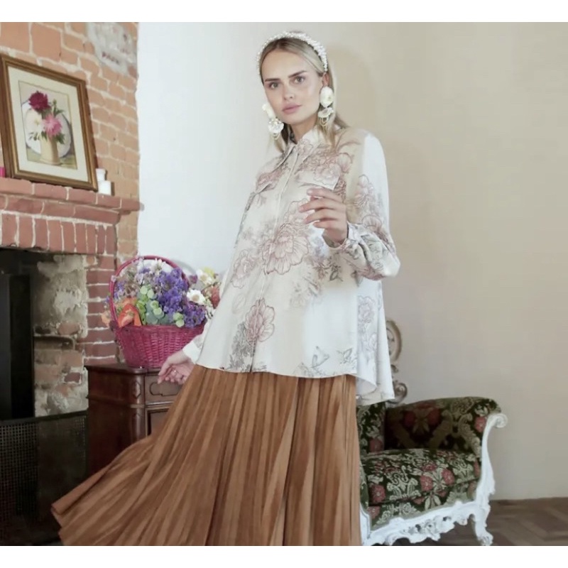 Sale wearingklamby chloe shirt dove size L