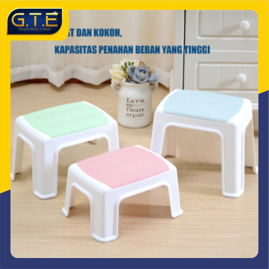 GTE | Kursi Anak Anti Slip / Kursi WC Bangku Jongkok Plastik Jongkok Kecil Tempat Duduk Belajar Bermain