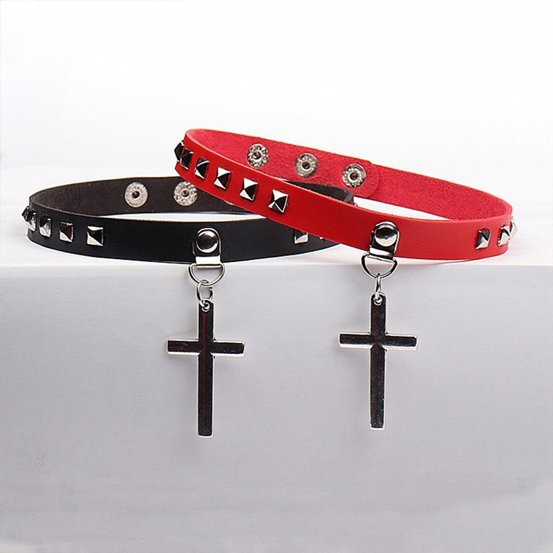 Retro Punk Pu Leather Collar Cross Vintage Rivet Leather Kalung Choker Untuk Wanita Fashion Kepribadian Pesta Dekorasi Perhiasan