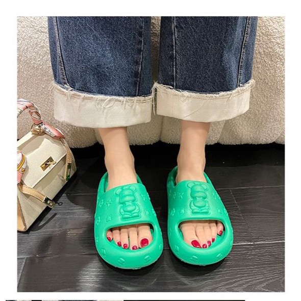 CUCI GUDANG GROSIRTAS TG1637 Sandal Selop Wanita Bear Besar Import